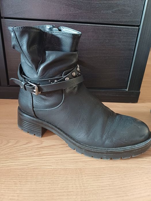 Botas pretas  37