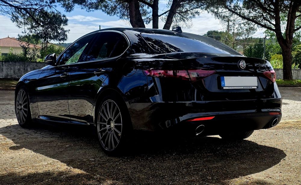Alfa Romeu Giulia 2.2 Super