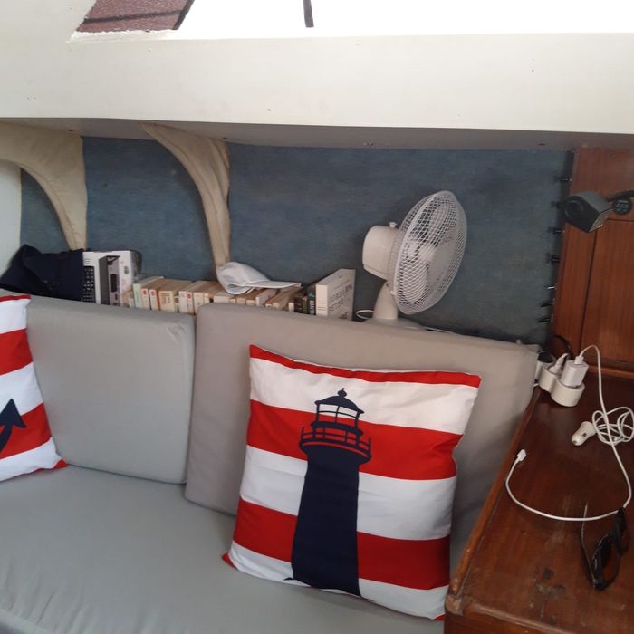 Veleiro Jeanneau Aquila 28 pés