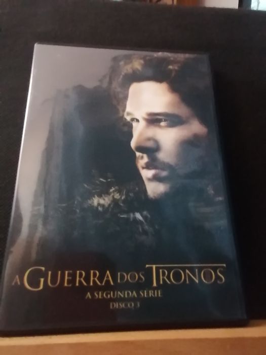 4 Dvds A Guerra dos Tronos

A segunda série :
. Disco 2
. Disco 3
.