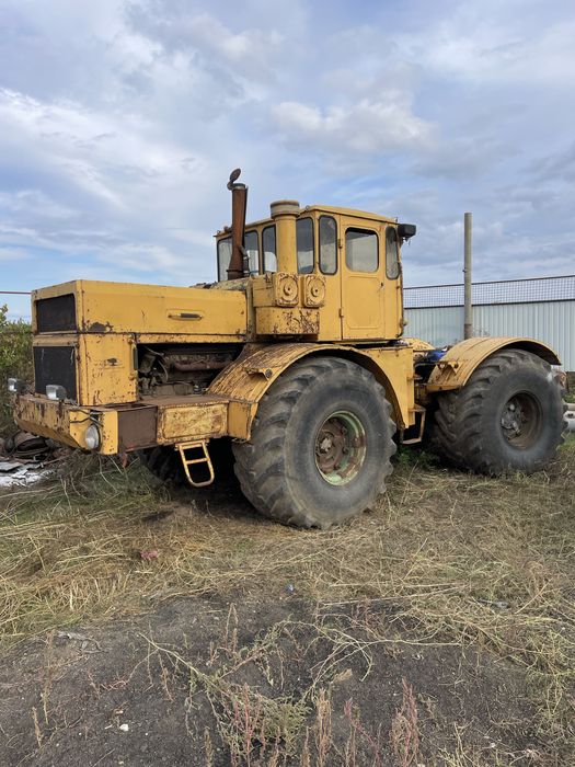 Трактор кировець к 700