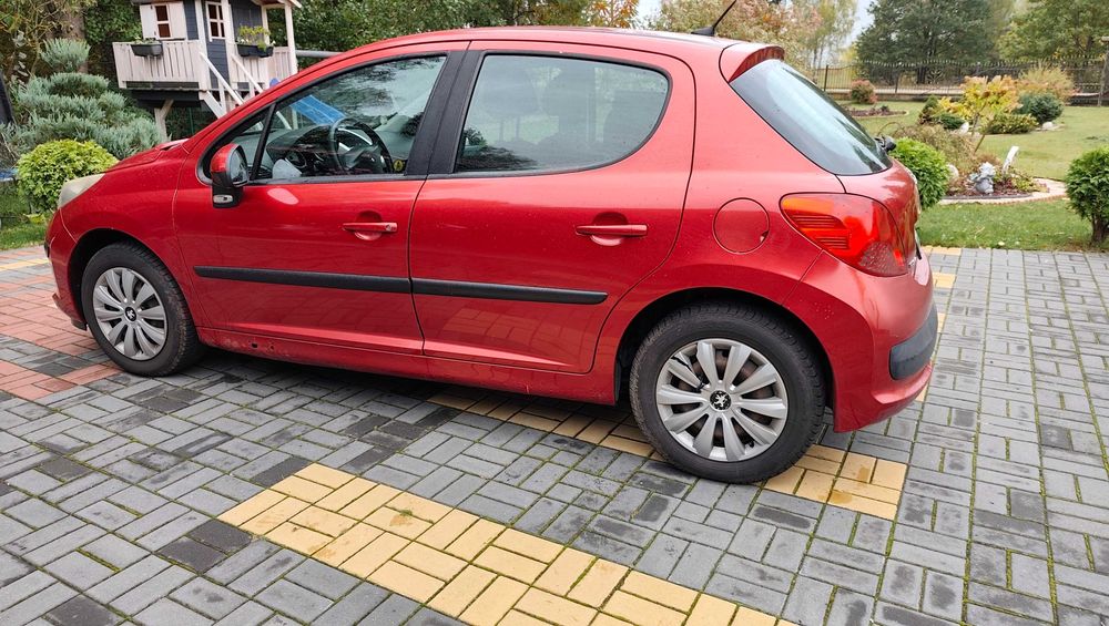 Peugeot 207