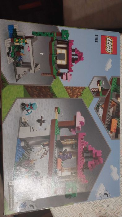 Lego Minecraft 21183 (534Pcs) mais/ou Lego Harry Potter 76461 (320Pcs)  +8 anos - Por Abrir!
