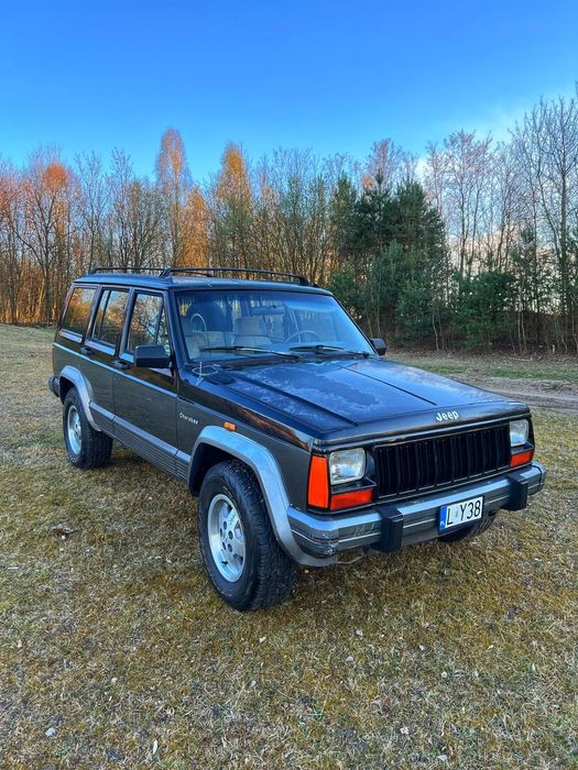 Jeep Cherokee Legendarna Terenówka Super Stan bez rdzy Klima
