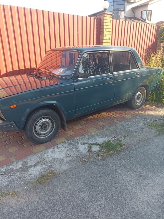 Продам  ВАЗ  2107  2000 рв