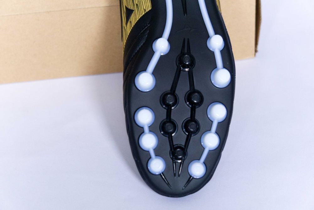 Obuwie Mizuno Morelia Neo IV PRO AG EU 44