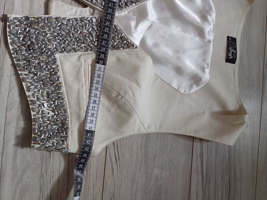 Kremowa kamizelka damska 36/38