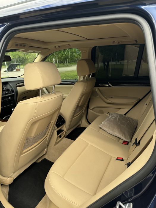 Продам Bmw X3 f 25  2015