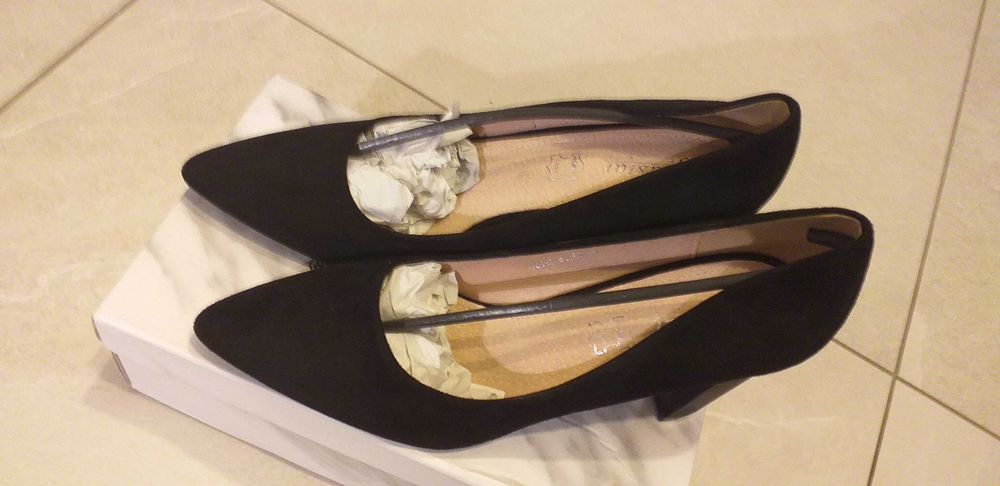 Buty, czółenka damskie rozm. 41 (wkładka 27cm)