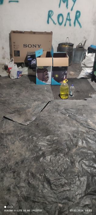 Продам два рядом стоящих гаража.