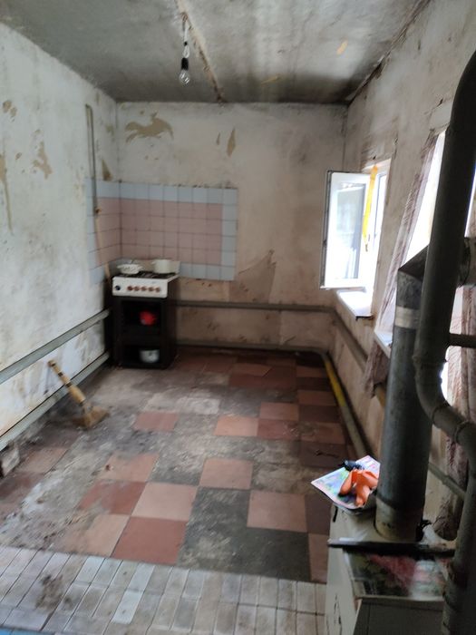 Продам часть дома  на восточной стороне