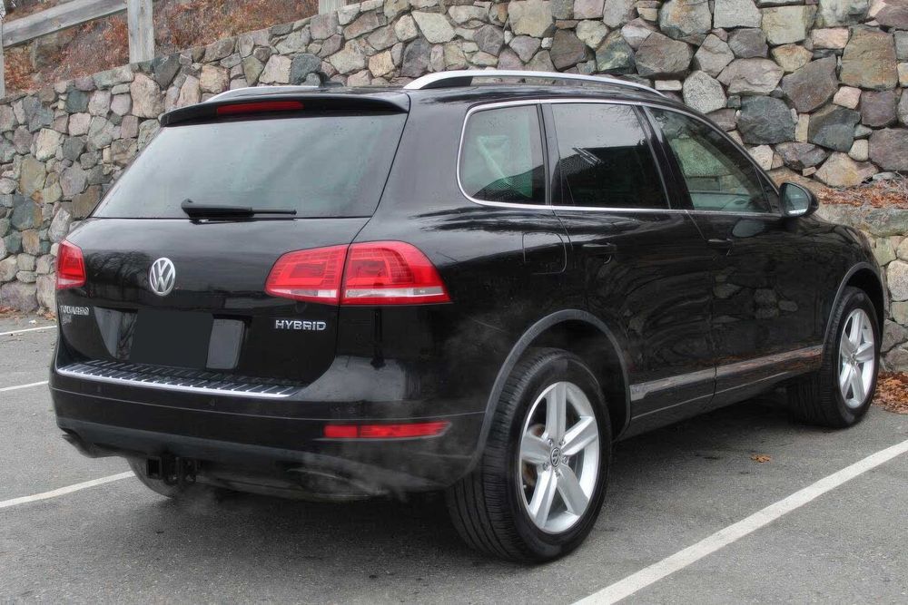 Volkswagen Touareg TDI Sport      2015