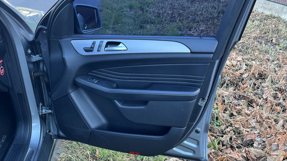 Mercedes-Benz ML350 2012 пневмо 3.0 diz