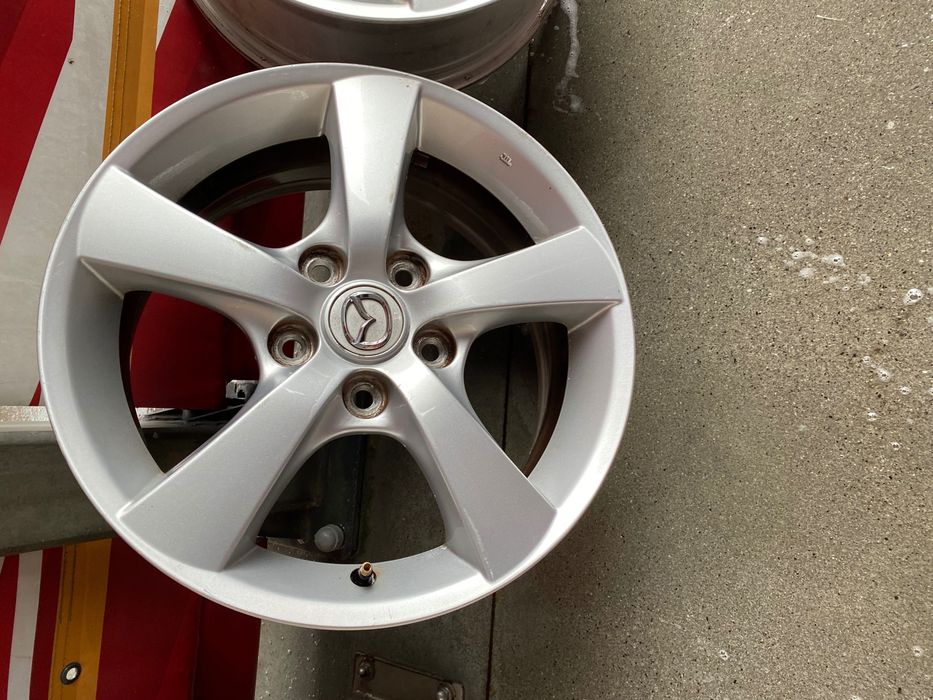 4x Felgi 16 cali 5x114.3 Mazda