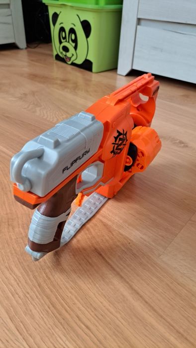 Pistolet Nerf Flipfury