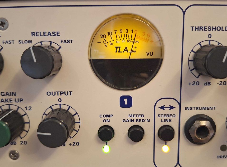 TL Audio Ivory 5021 – Compressor a válvulas estéreo