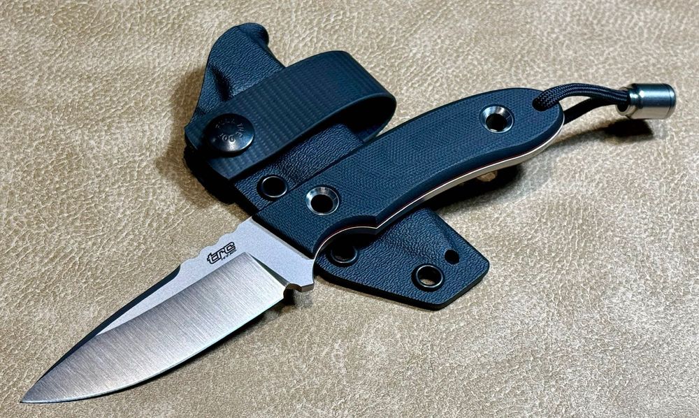 Nowy Nóż TRC Knives Kosmos VIP RWL-34 Black G10/Red Liner / 1 z 300