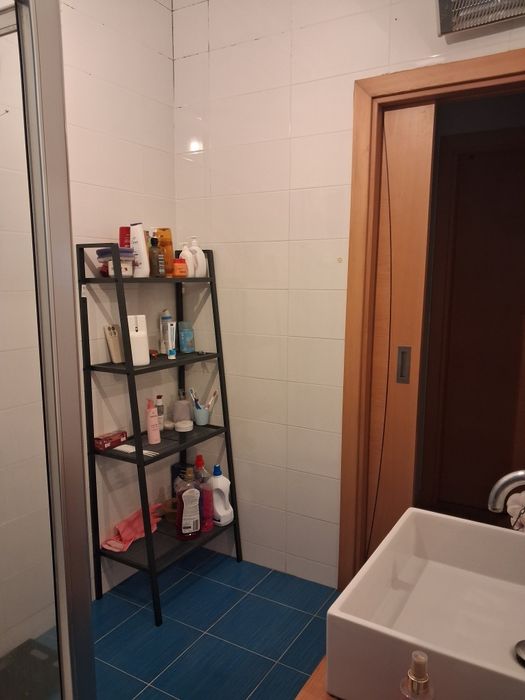 Quarto em apartamento