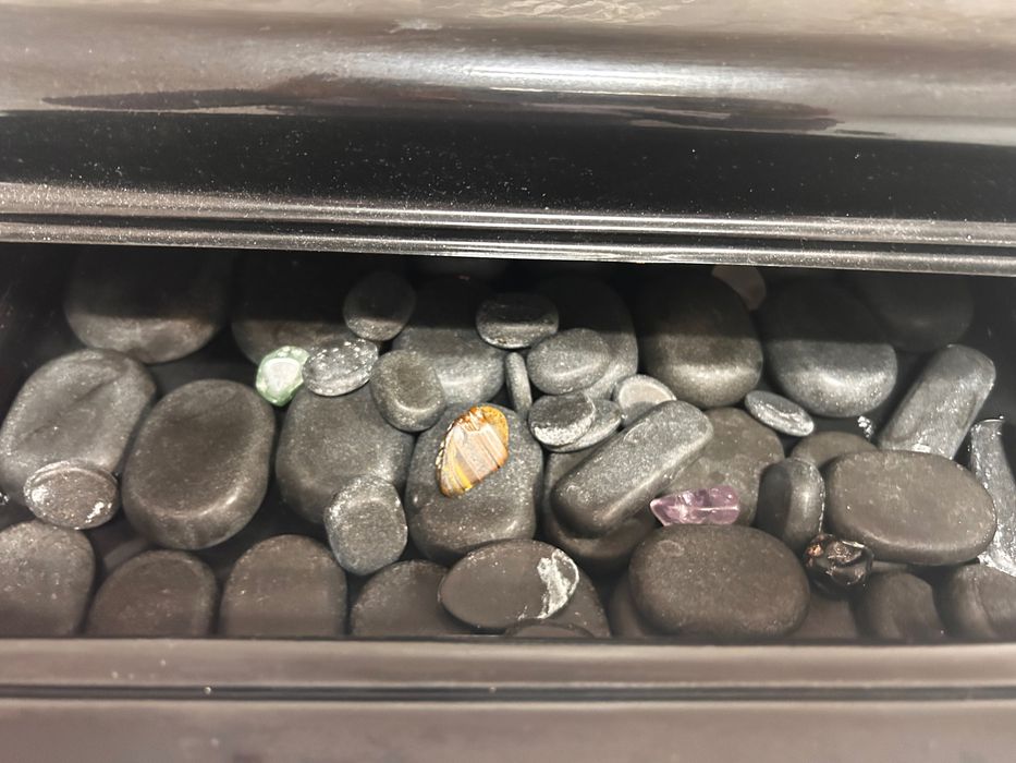 Podgrzewacz kamieni masaż