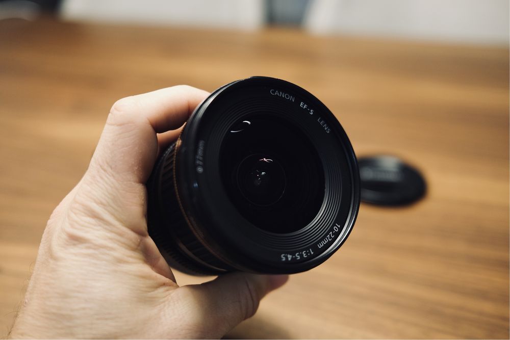 Canon EF-S 10-22mm f/3.5-4.5 USM