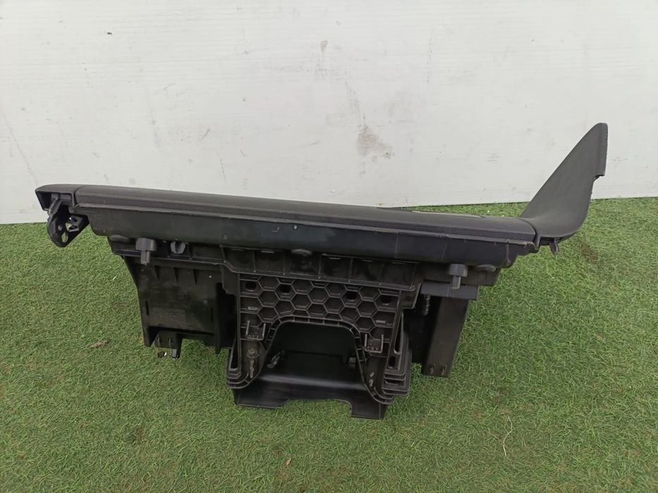 Porta luvas VOLKSWAGEN Golf VII (5G1, BQ1, BE1, BE2)