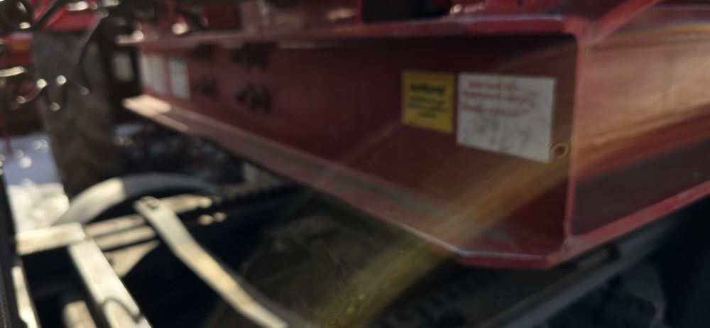 Продам полуприцеп  самосвал  на 30 кубов идеальное состояние