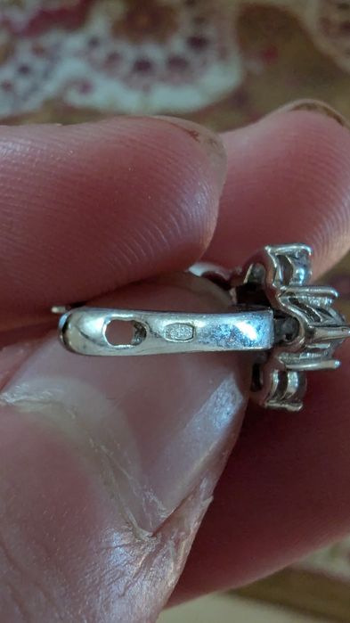 Серебреный набор из кулона, кольца и серёжек