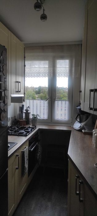 SPRZEDAM 3-pokojowe mieszkanie z balkonem na osiedlu Liburnia - Widok 4