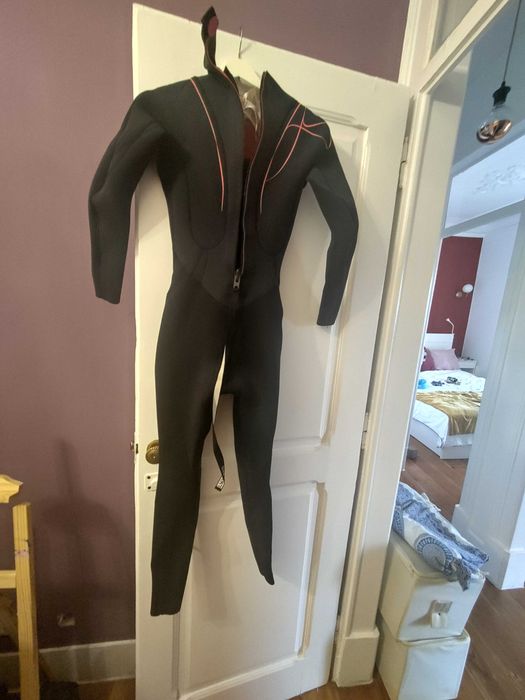 Fato de mergulho preto para mulher tamanho 36Eu