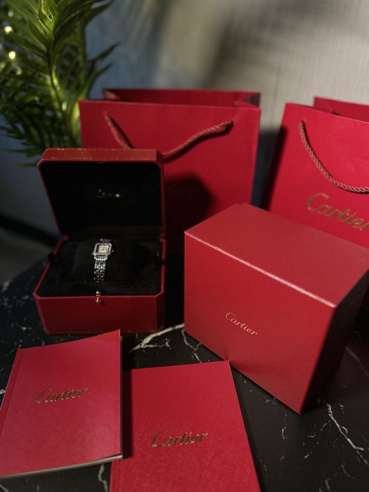 Годинник cartier часы картье medium