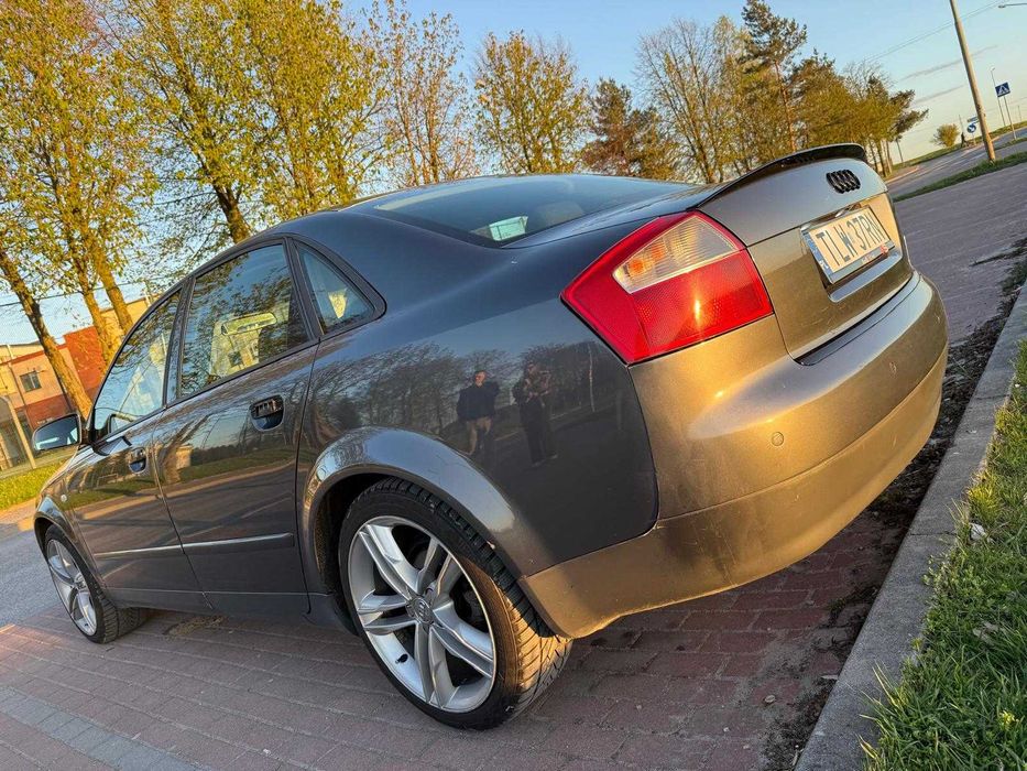 Audi A4 B6 2002r 1.9 TDI 130km
