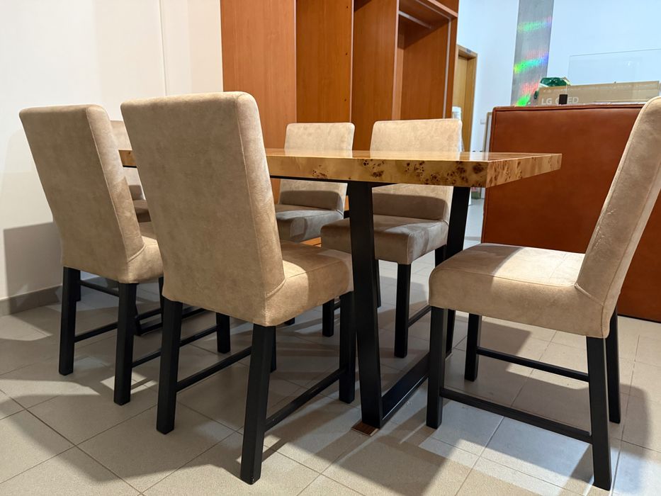 Mesa de Jantar com 6 cadeiras | Sala de Jantar