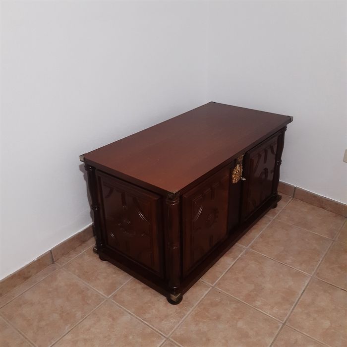 Baú, arca de madeira