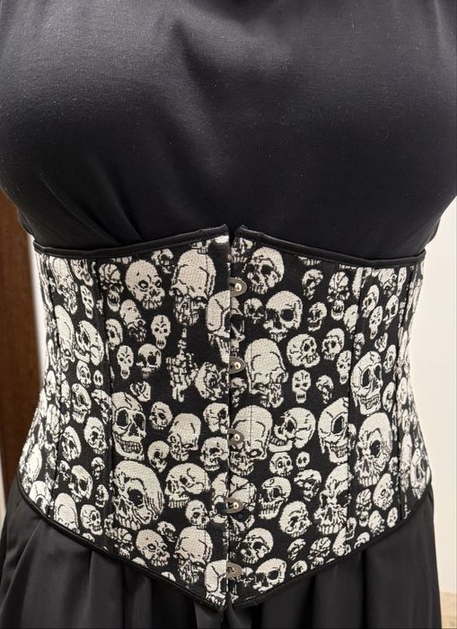 Корсет з черепами, XL