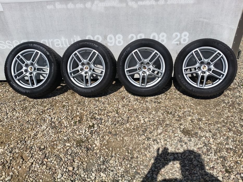 Audi Q7 19 Cali Porsche Caienne