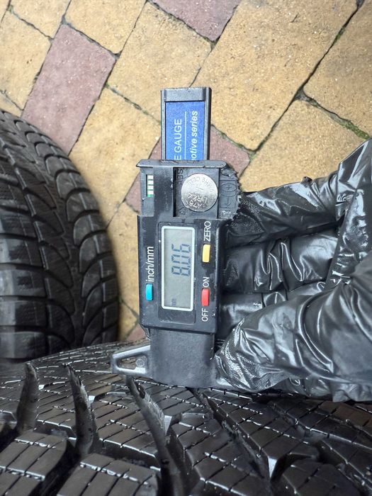 235-60 R18 107V Pirelli Scorpion Winter 2 2023р 4шт