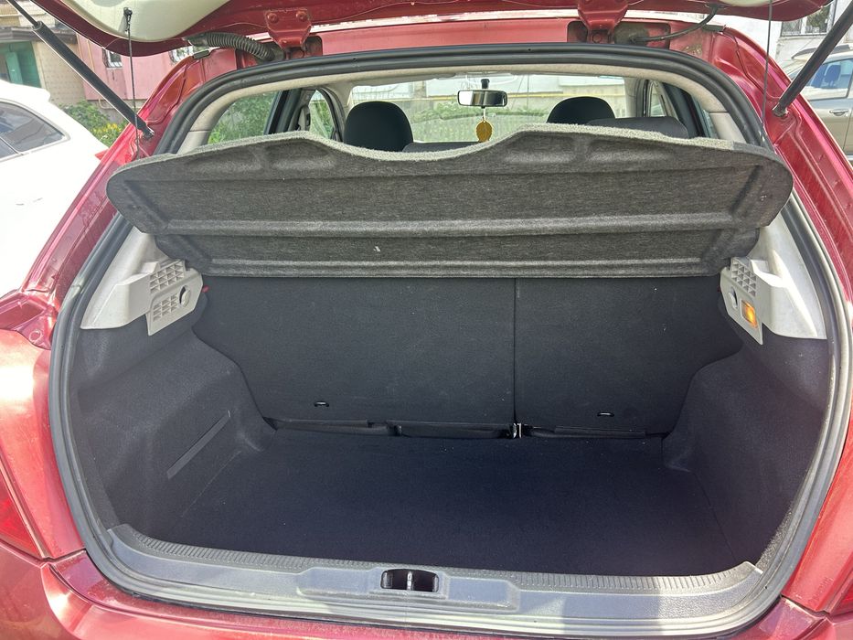 Peugeot 207 робот