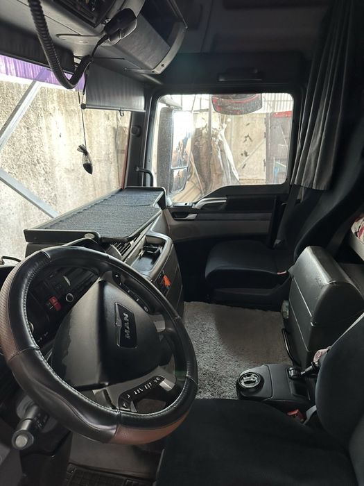 Автомобіль МАН TGX 440