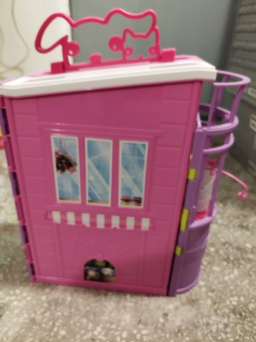 Barbie lecznica dla zwierząt