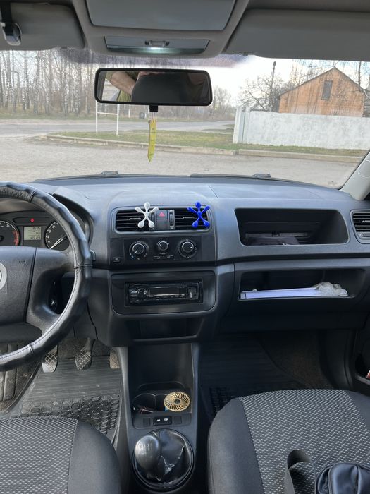 Продам Skoda Fabia 1,2 2008
