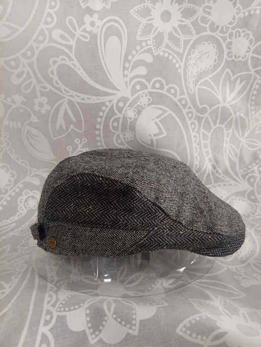 Kaszkiet wełniany w jodełkę ocieplany