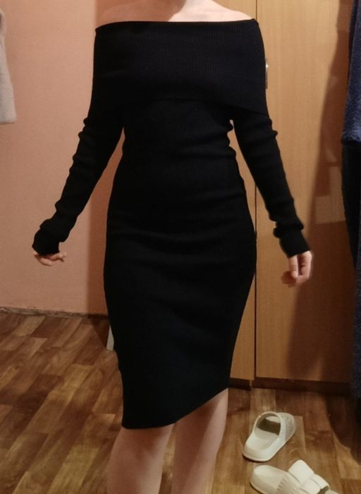 Плаття в рубчик.