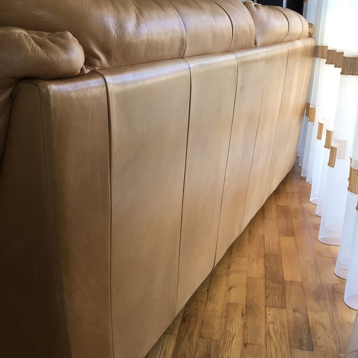 Conjunto sofas divani & divani couro cor camel