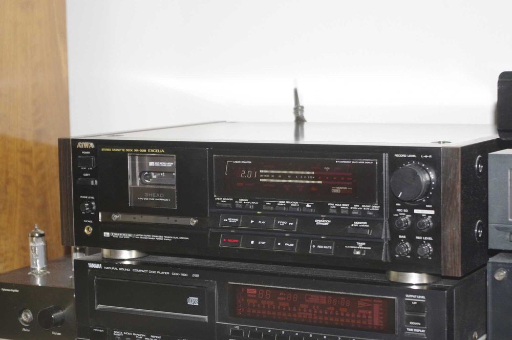 Magnetofon AIWA XK-009