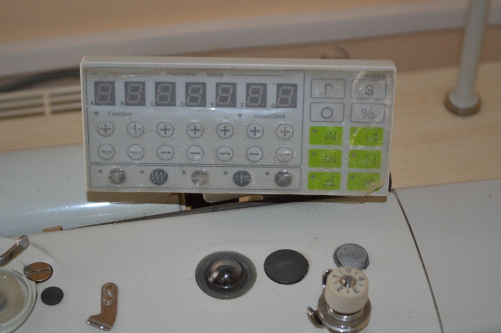 Швейная машина typical GC 6710 HD3. Отличное состояние.