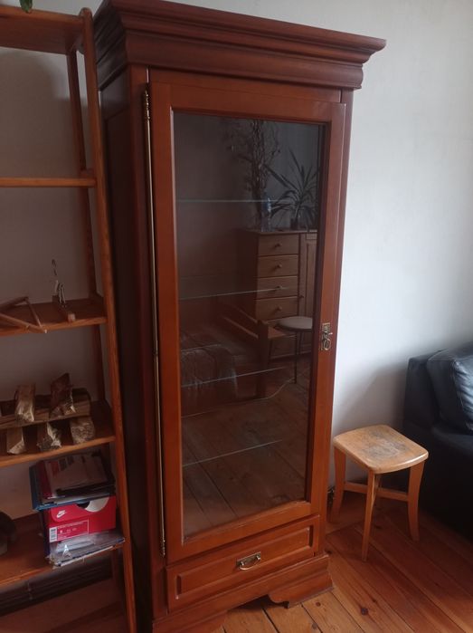 Witryna szklana drewniana, drewwnopodobna, ŁADNA