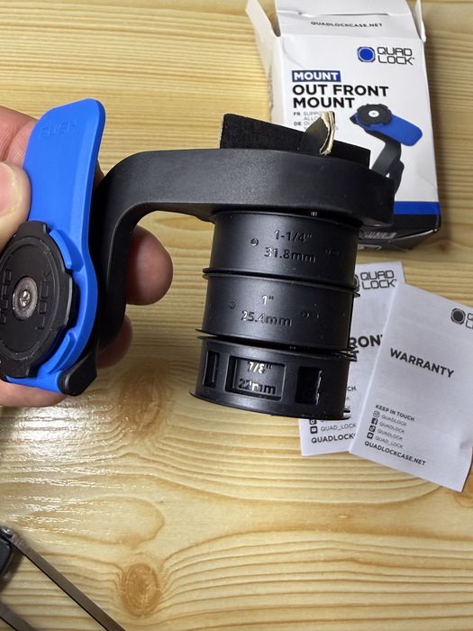 Suporte Quad Lock para bicicleta e trotinete