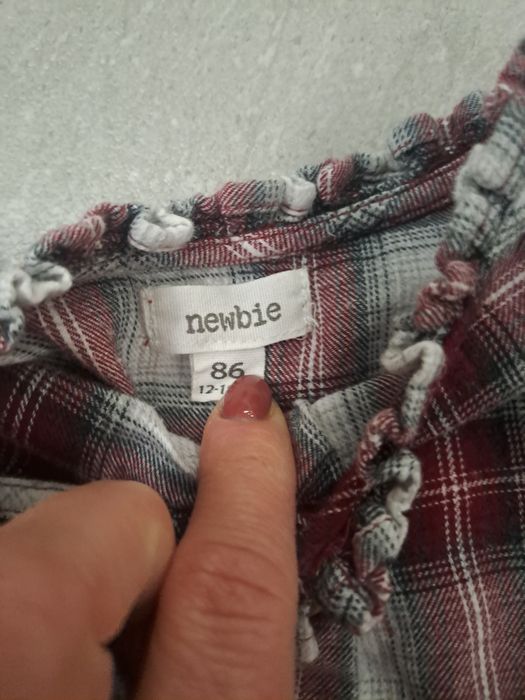 Sukienka  Newbie 86 świąteczn w kratkę.