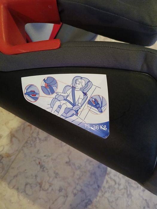 Cadeira da Chicco de criança( 15 - 36Kg) para carro
