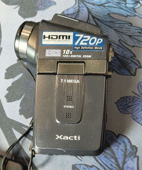 Kamera cyfrowa Sanyo Xacti VPC-HD2EX 7.1mpix